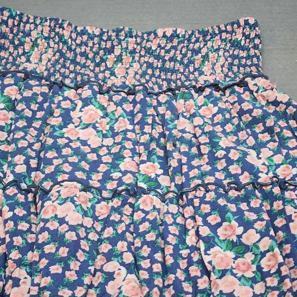American Eagle Outfitters embrace romantic